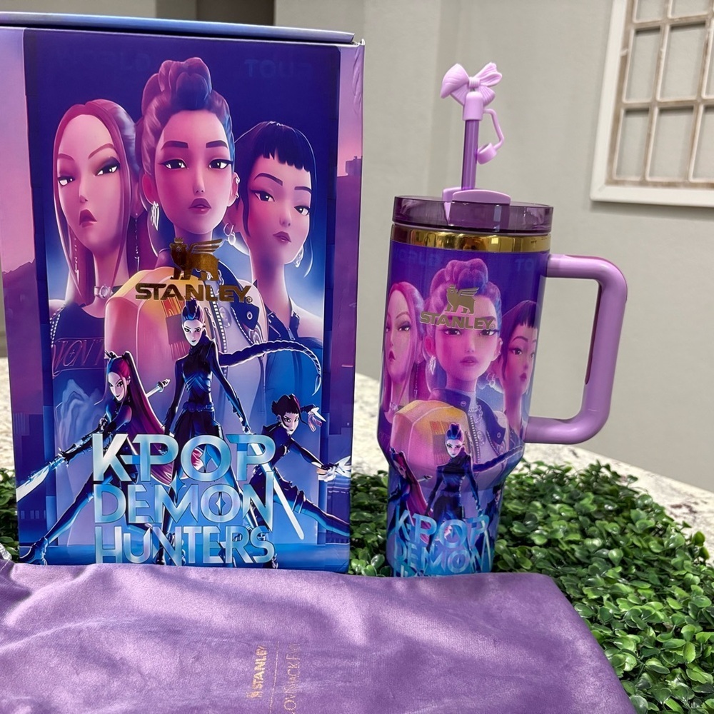 Customized Stanley Purple K-Pop Demon Hunters costumized - Picture 4 of 6